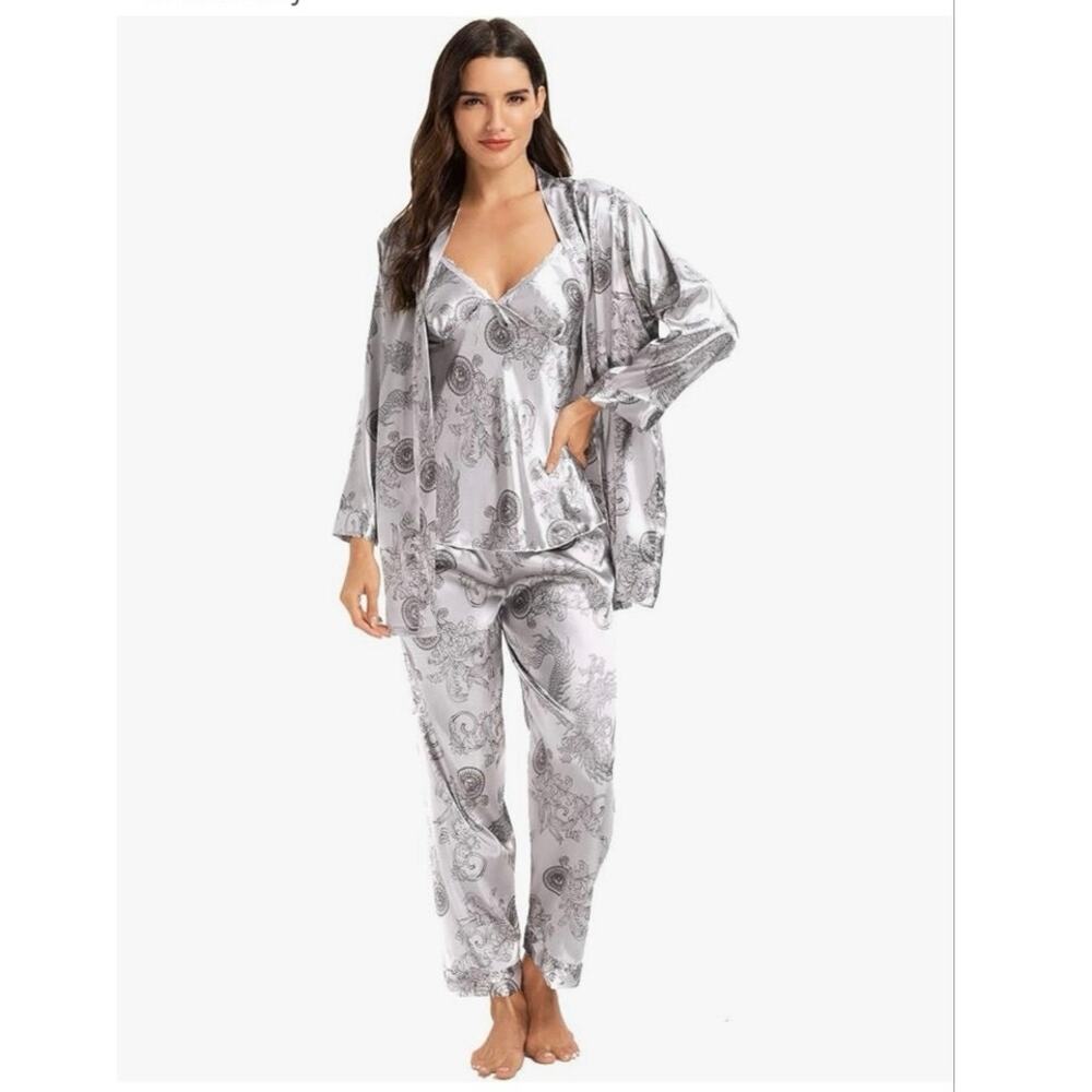 Escalier Women's 3 Piece Sleepwear lounge pajama Set Floral silver size S NWOT